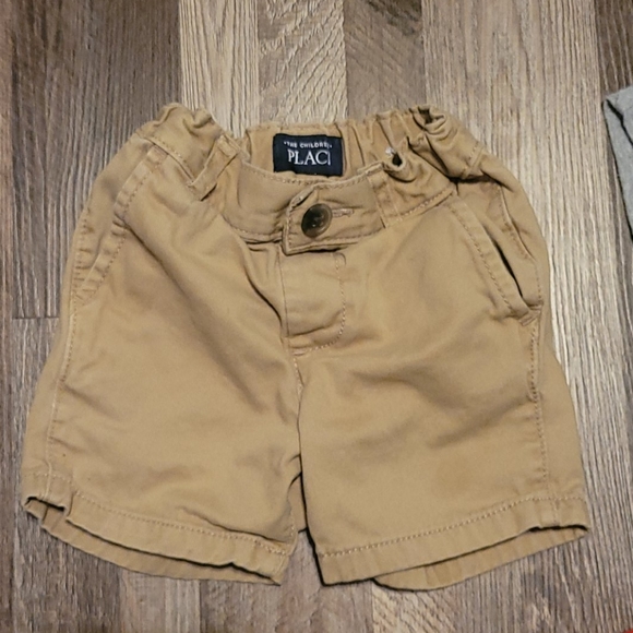 Baby boy shorts bundle - Picture 2 of 5